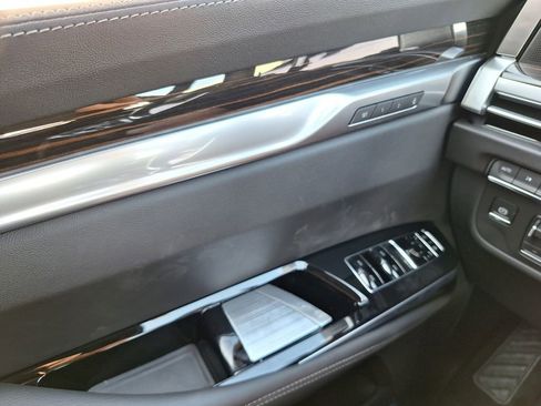 New 2026 Cadillac Escalade ESV Luxury w/ LPO, Radiant Package image 17