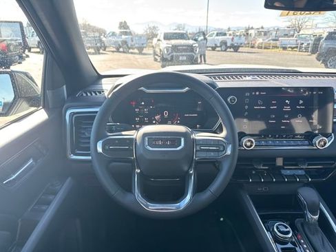 New 2026 GMC Canyon Elevation w/ Convenience Package image 16