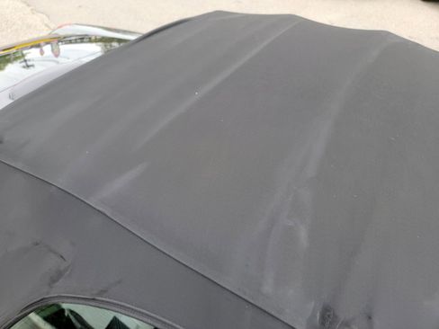 Used 2004 Ford Thunderbird Deluxe image 20