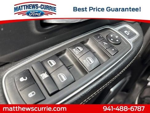 Used 2021 RAM 3500 Laramie w/ Night Edition image 29