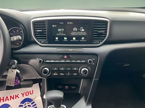 Used 2021 Kia Sportage LX image 12