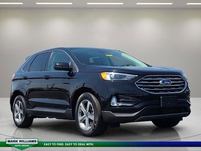 Used 2022 Ford Edge SEL w/ Convenience Package