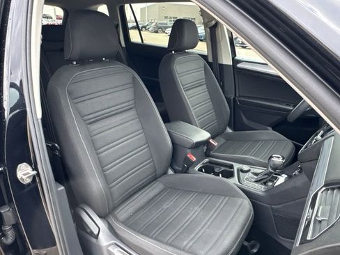 Used 2023 Volkswagen Tiguan S image 14