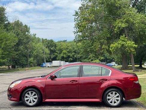 Used 2012 Subaru Legacy 2.5i w/ Alloy Wheel Pkg AWD/4WD image 10