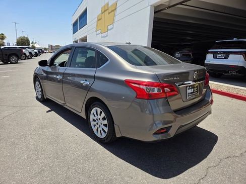 Used 2016 Nissan Sentra SV FWD image 4