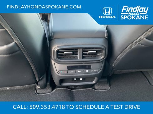 New 2026 Honda Pilot Touring image 23