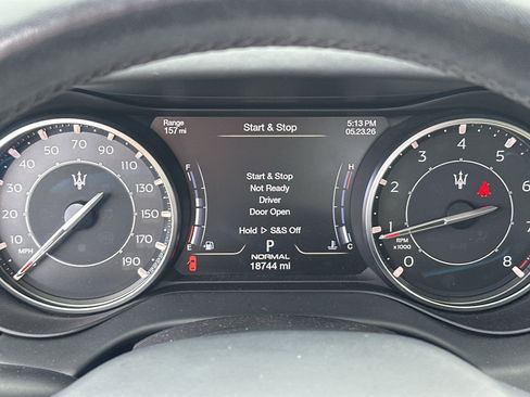 Used 2021 Maserati Ghibli S RWD image 10