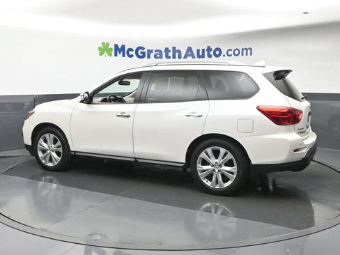 Used 2019 Nissan Pathfinder SL w/ SL Premium Package AWD/4WD image 32