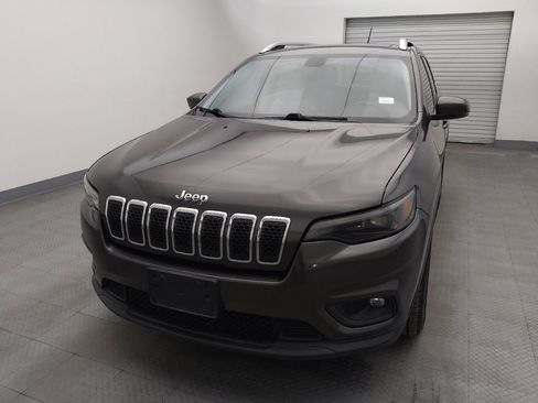 Used 2020 Jeep Cherokee Latitude Plus image 15