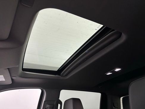 New 2026 GMC Sierra 1500 Elevation w/ Elevation Premium Package image 4