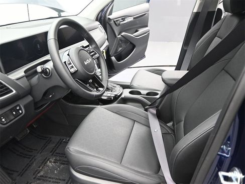 New 2026 Kia Seltos EX w/ EX Sunroof Package image 17