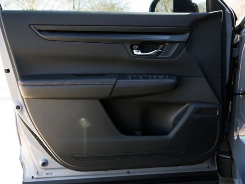 Used 2026 Honda CR-V TrailSport image 38