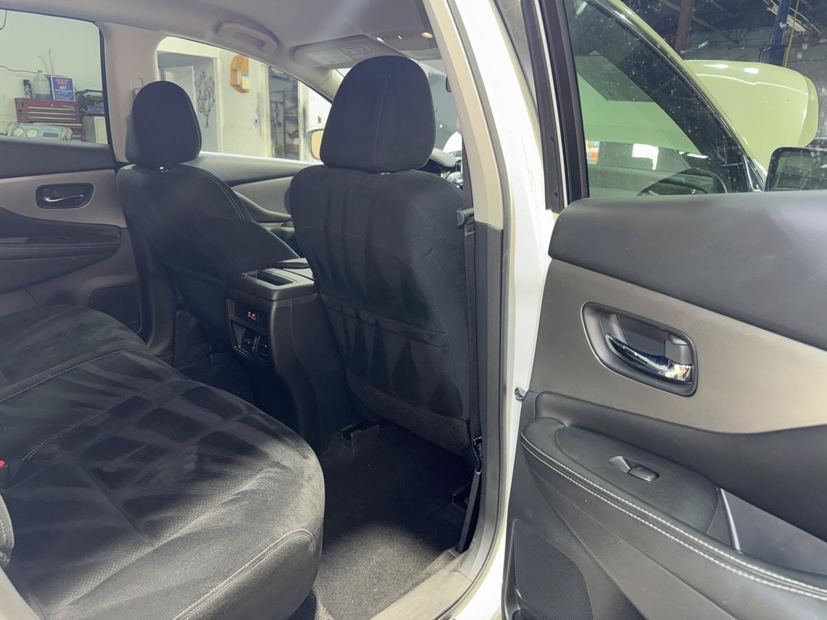 Used 2021 Nissan Murano S FWD image 25