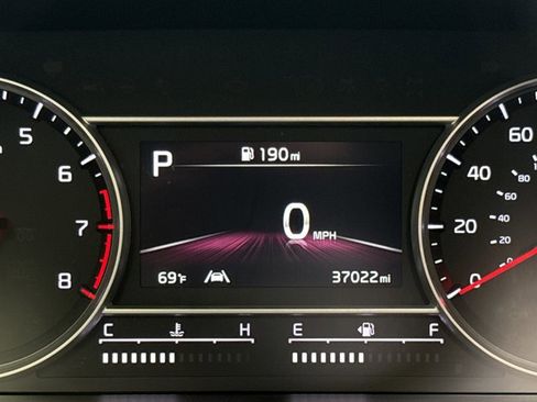 Certified 2022 Kia Sorento SX image 20