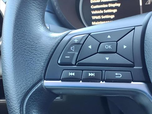 Used 2024 Nissan Versa SV w/ Trunk Package image 26