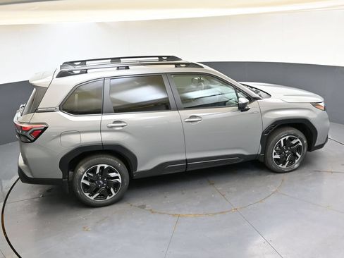 New 2026 Subaru Forester Premium AWD/4WD image 38