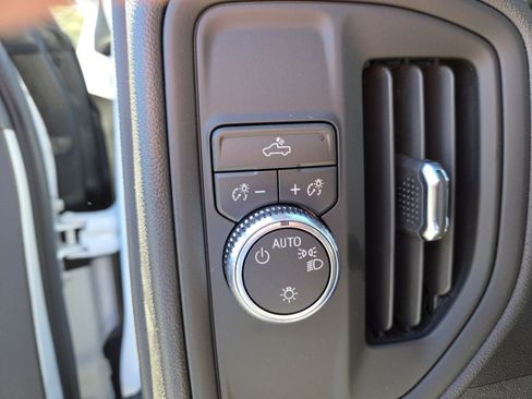 New 2026 GMC Sierra 1500 Pro w/ Pro Value Package image 13