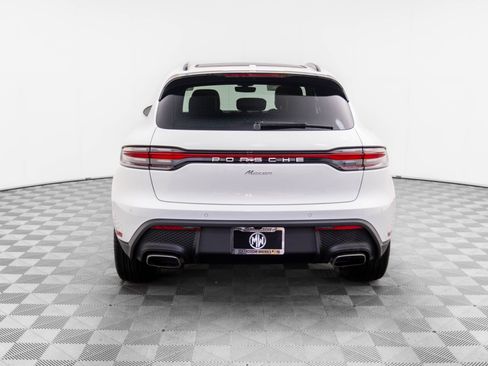 New 2026 Porsche Macan image 10