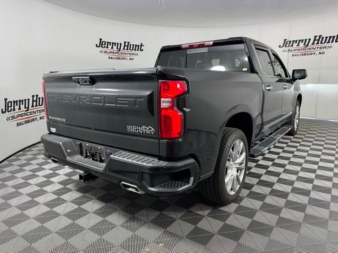 Used 2025 Chevrolet Silverado 1500 High Country w/ Technology Package image 8
