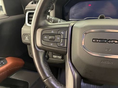 Used 2023 GMC Yukon XL Denali Ultimate AWD/4WD image 23