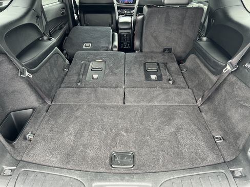 Used 2023 Dodge Durango GT RWD image 20
