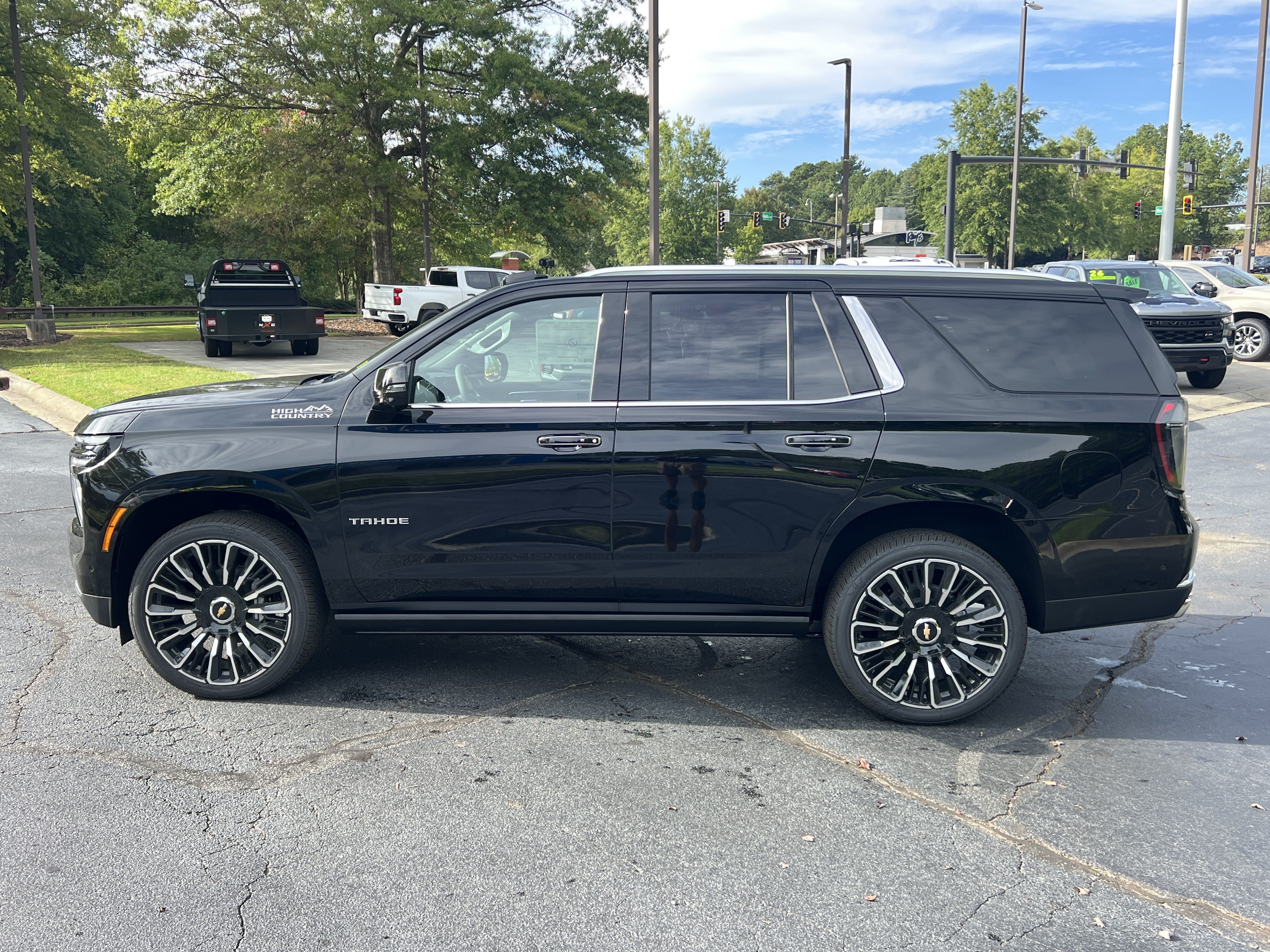 New 2027 Chevrolet Tahoe High Country AWD/4WD image 39