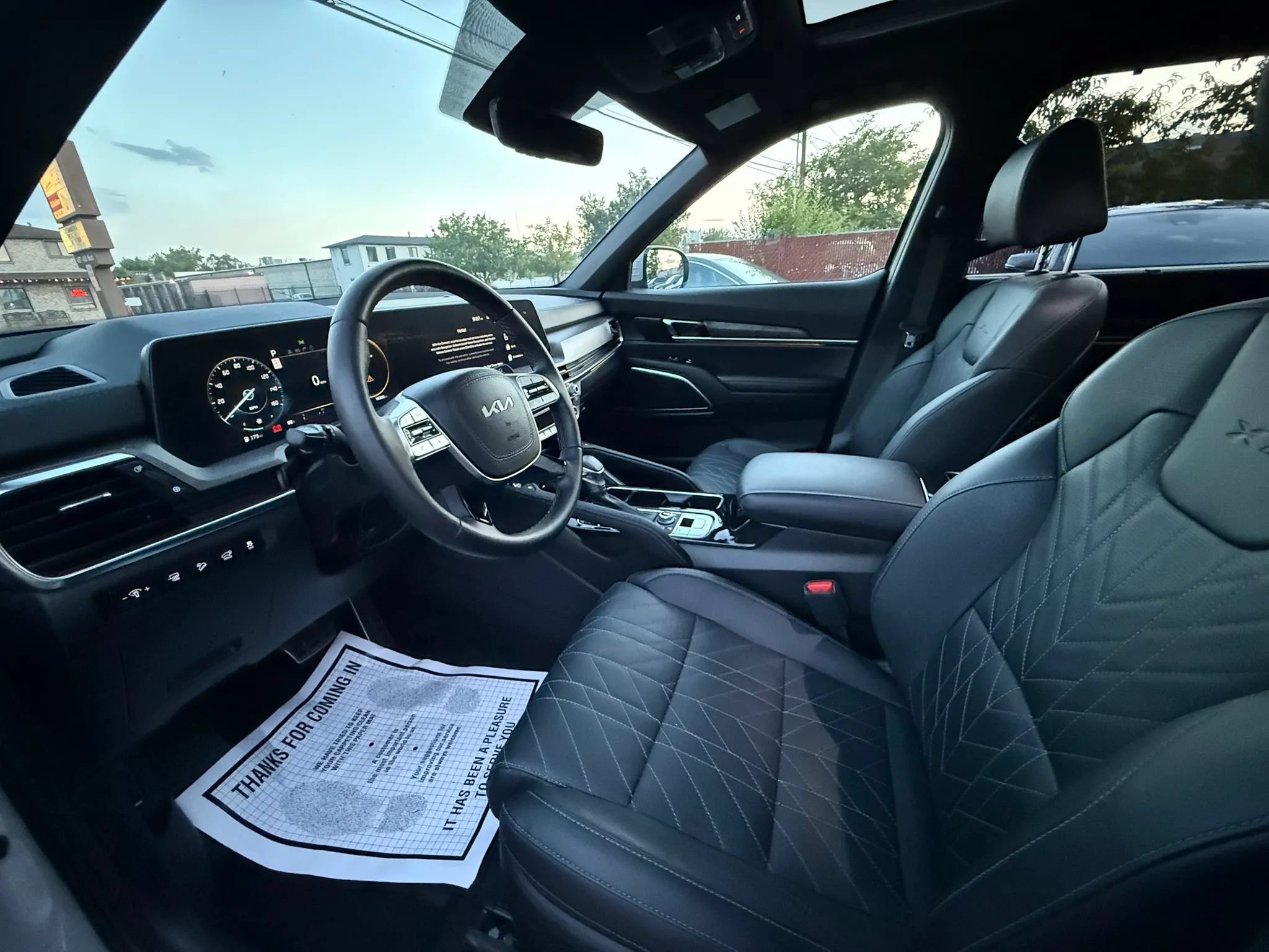 Used 2025 Kia Telluride SX X-Line AWD/4WD image 10