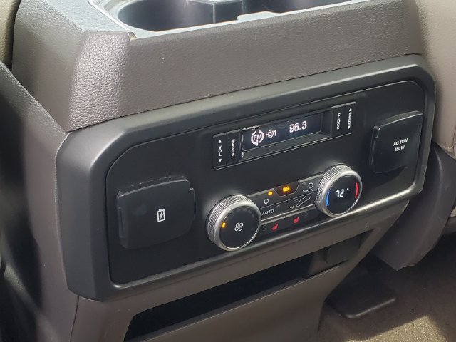 Used 2020 Ford Expedition Limited w/ Equipment Group 301A AWD/4WD image 31