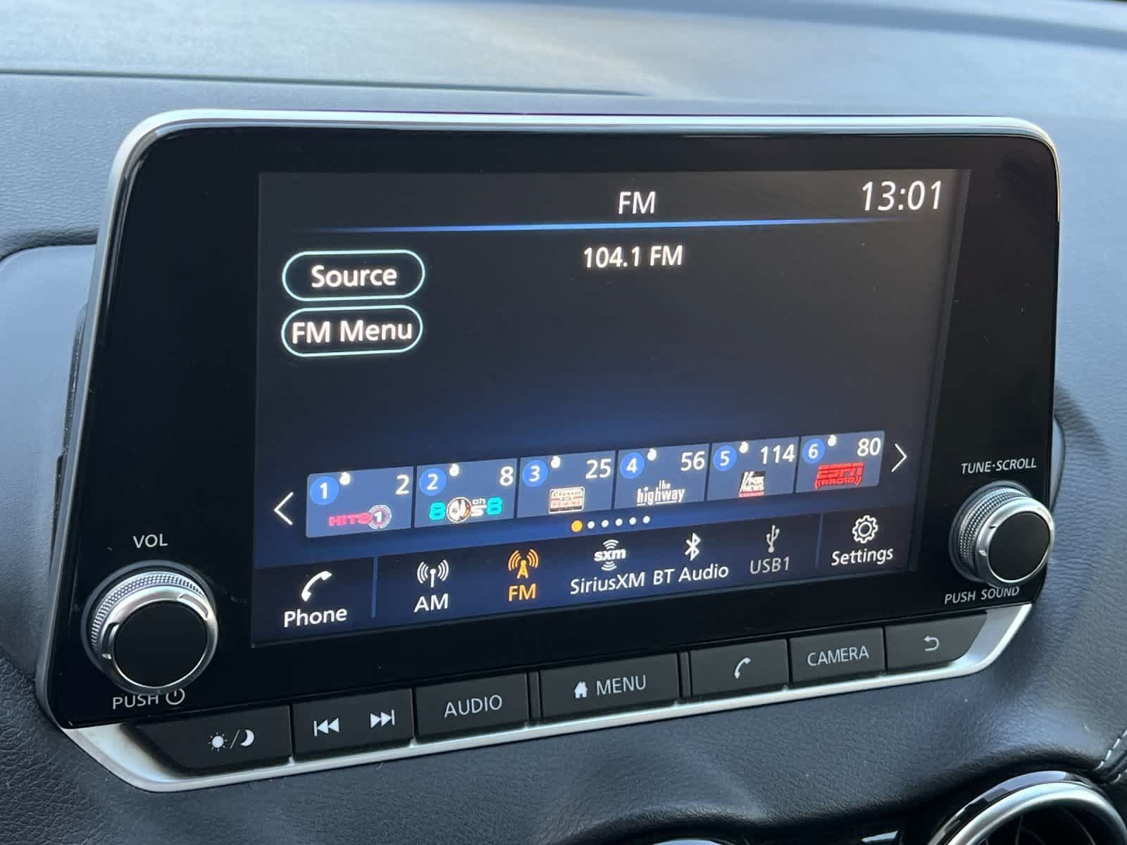 Used 2025 Nissan Sentra SV FWD image 18