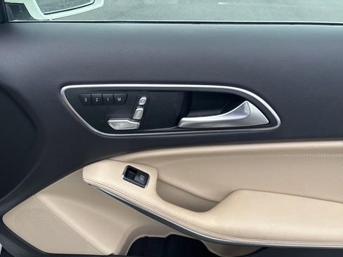 Used 2018 Mercedes-Benz GLA 250 GLA 250 image 10