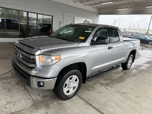 Used 2016 Toyota Tundra SR5 AWD/4WD image 13