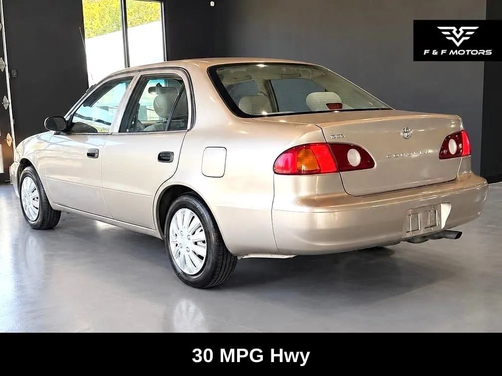 Used 2001 Toyota Corolla CE w/ Extra Value Pkg 1 FWD image 5