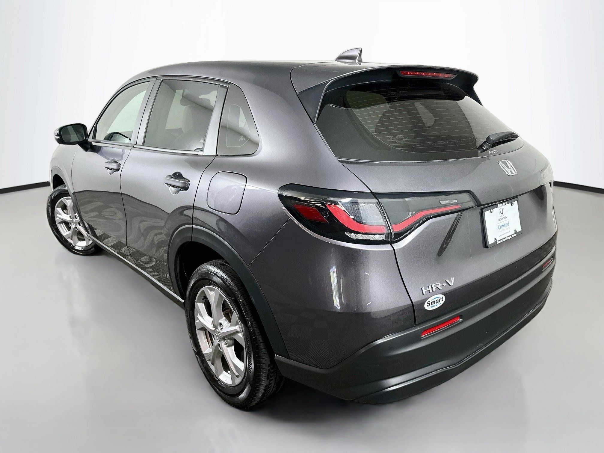 Used 2024 Honda HR-V LX image 5