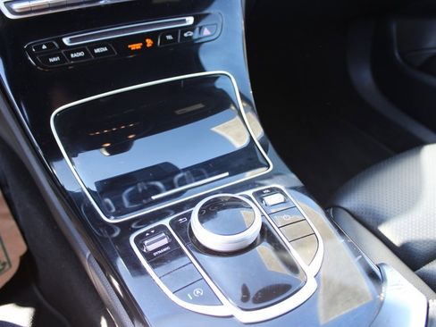 Used 2018 Mercedes-Benz C 300 Sedan image 21