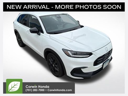 Used 2024 Honda HR-V Sport image 1