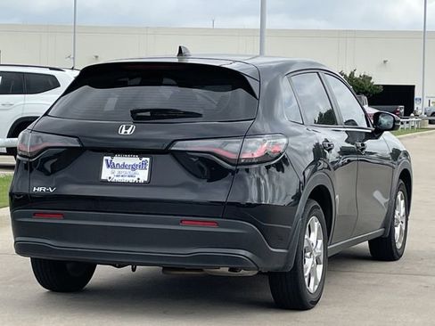 Used 2023 Honda HR-V LX image 4