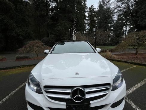 Used 2018 Mercedes-Benz C 300 Sedan image 1