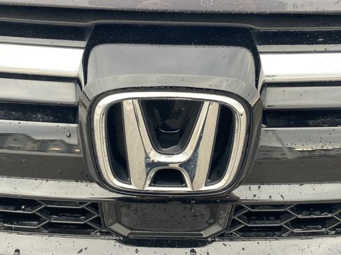 Used 2020 Honda CR-V Touring image 25