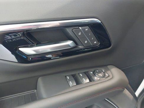 New 2026 Chevrolet Suburban RST image 25