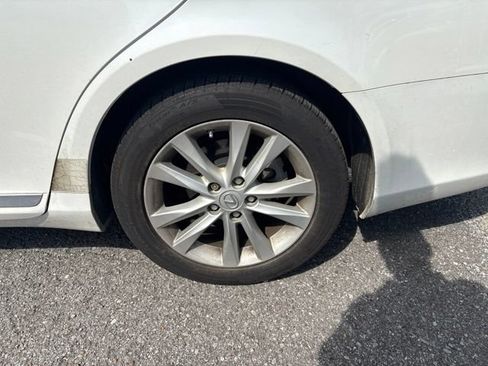 Used 2011 Lexus ES 350 FWD image 6
