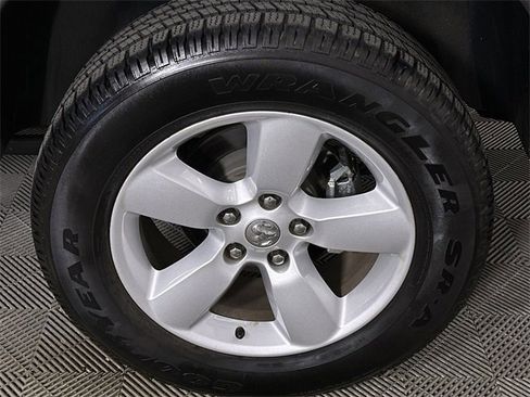 Used 2024 RAM 1500 Tradesman w/ Tradesman SXT Package image 34