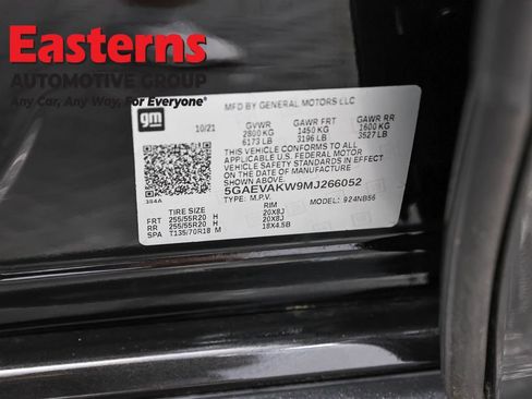 Used 2021 Buick Enclave Essence w/ Sport Touring Edition image 38