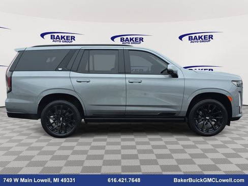 Used 2024 Cadillac Escalade Sport image 4