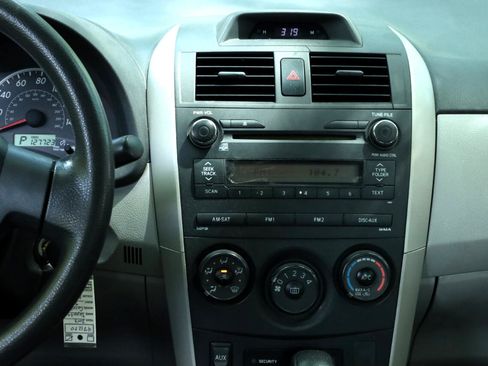 Used 2013 Toyota Corolla S Special Edition image 19