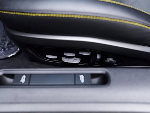 Used 2022 Porsche 911 GT3 image 42