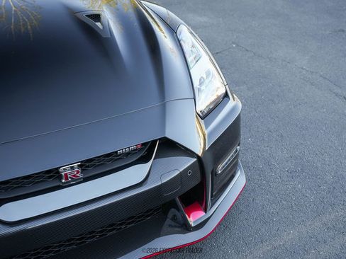 Used 2023 Nissan GT-R NISMO w/ Floor Mat Package AWD/4WD image 74
