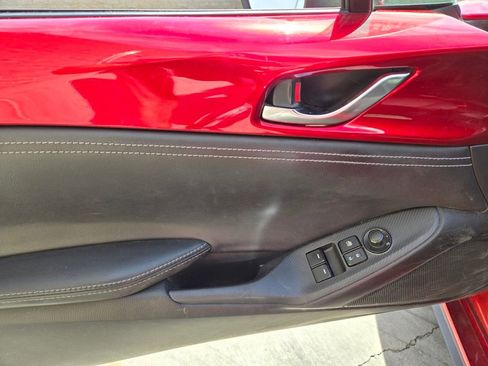 Used 2020 MAZDA MX-5 Miata RF Club image 7