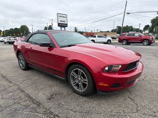 Used 2010 Ford Mustang Convertible RWD video 1