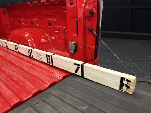 Used 2023 Chevrolet Silverado 1500 Custom image 13