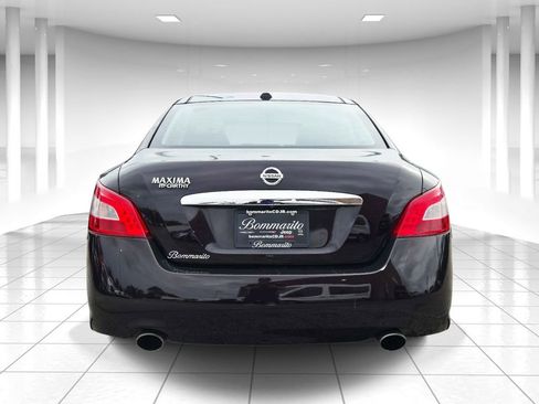 Used 2011 Nissan Maxima 3.5 SV w/ Premium Pkg FWD image 4